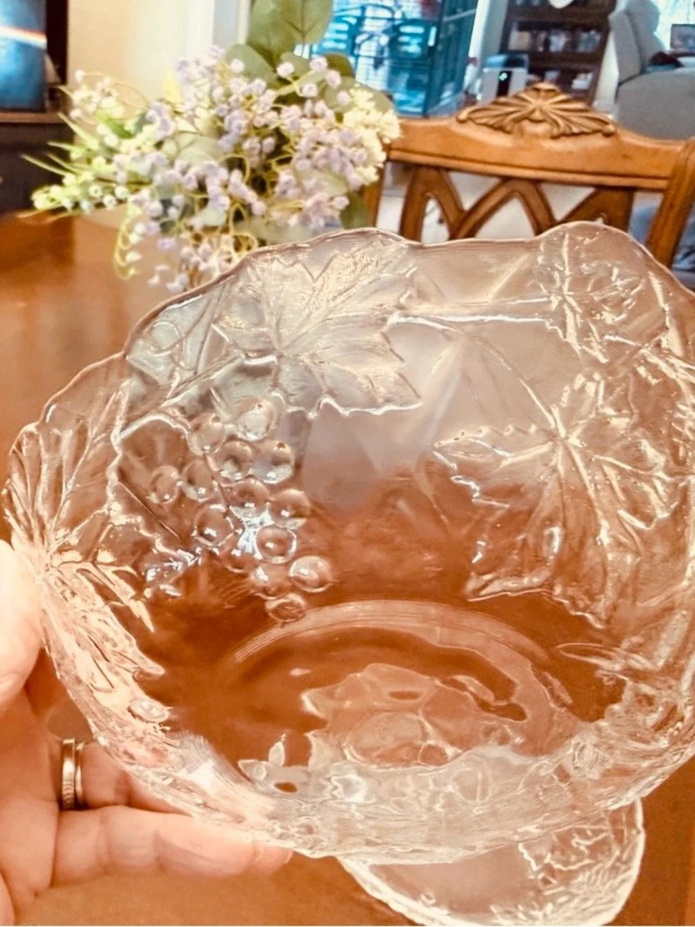 Leaf-Embossed Glass Dessert Bowls - Clear Set of 4